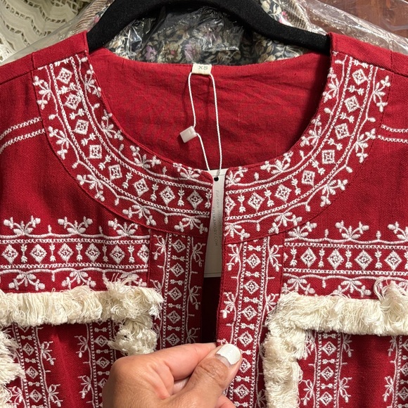 Julia Amory Red Jacket with White Embroidery - Picture 12 of 13